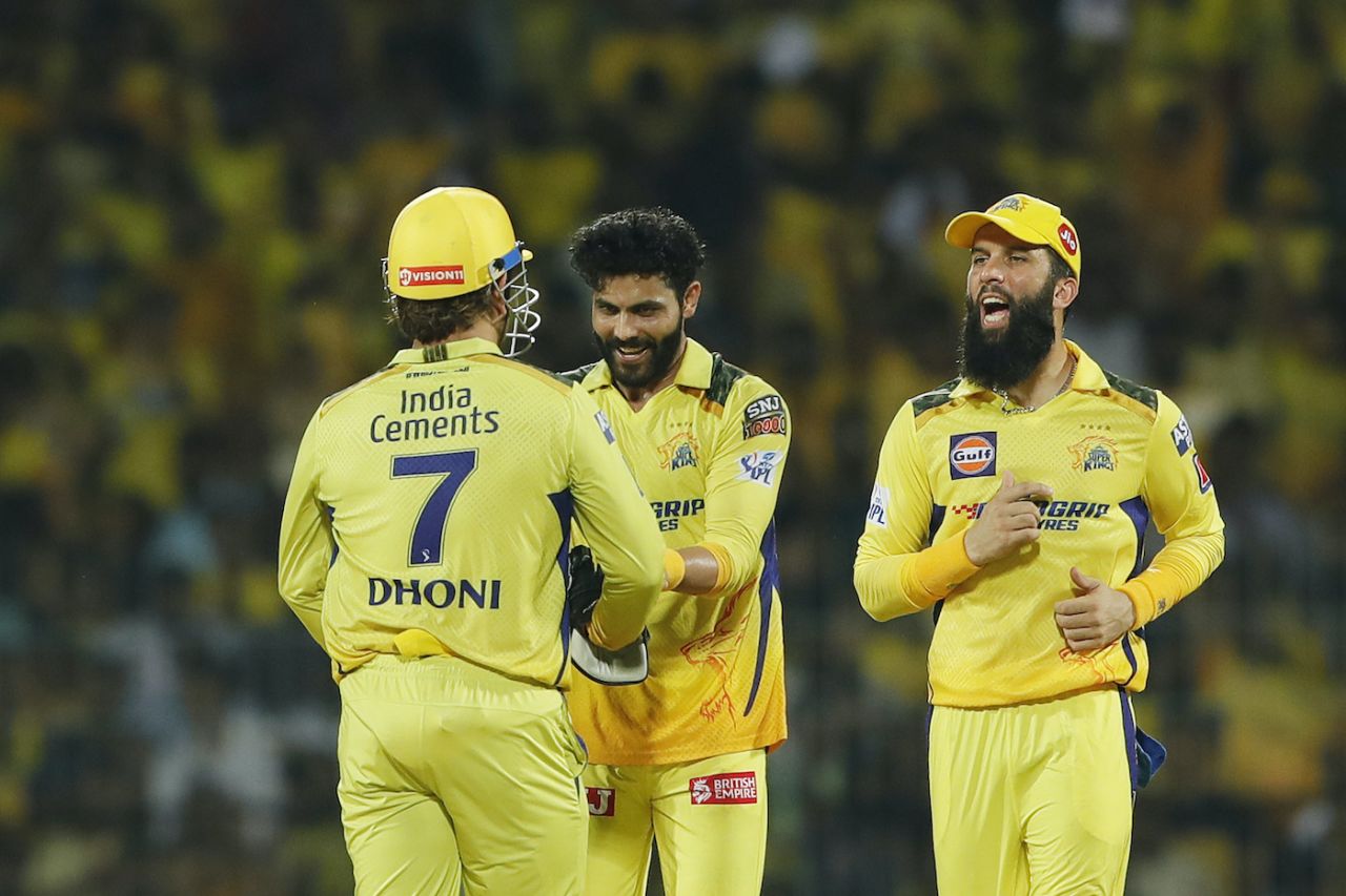 Ravindra Jadeja celebrates with MS Dhoni and Moeen Ali, Gujarat Titans vs Chennai Super Kings, Qualifier 1, IPL 2023, May 23, 2023