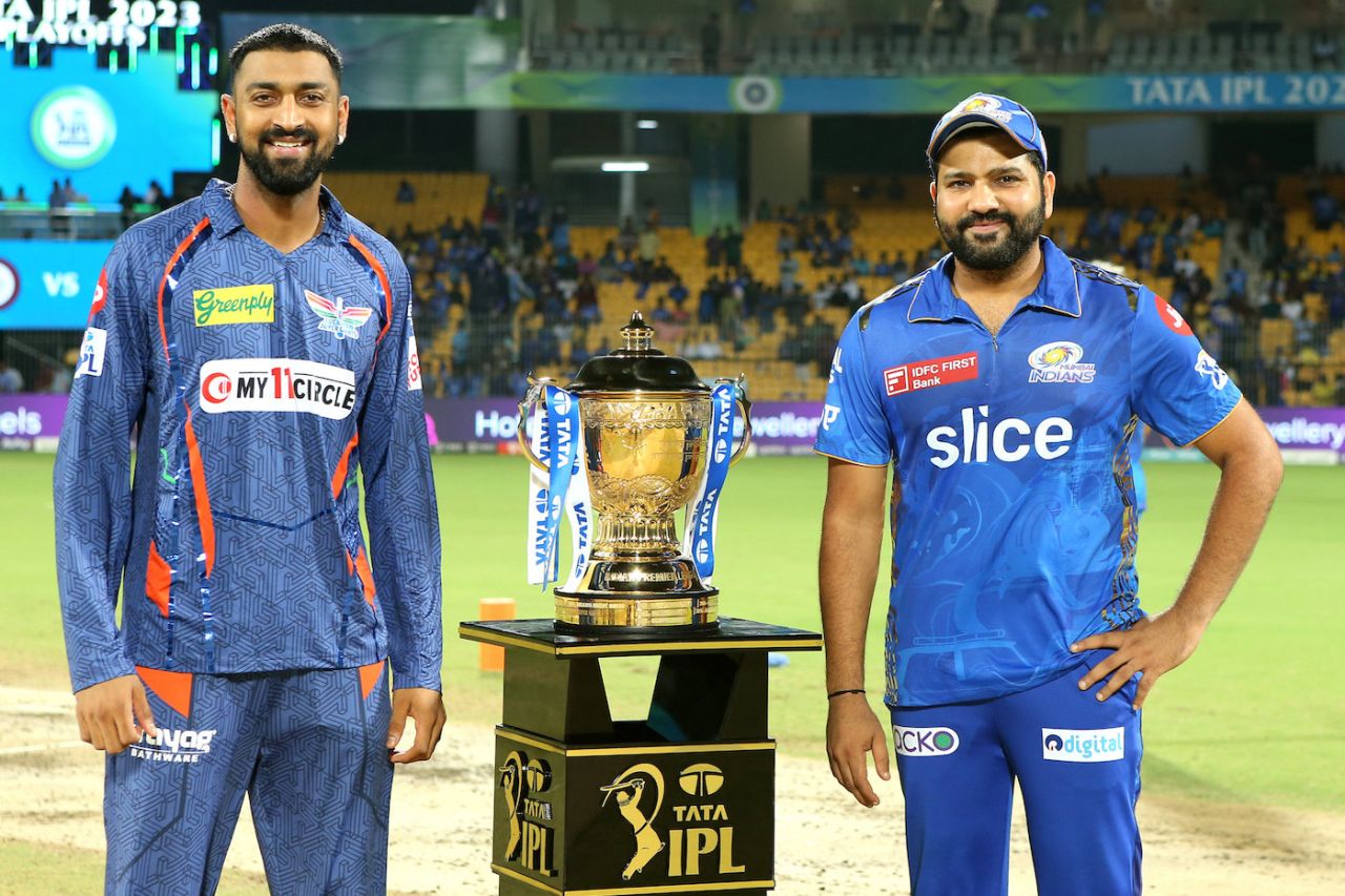 Krunal Pandya and Rohit Sharma pose with the IPL 2023 trophy, Lucknow Super Giants vs Mumbai Indians, IPL 2023 Eliminator, May 24, 2023
