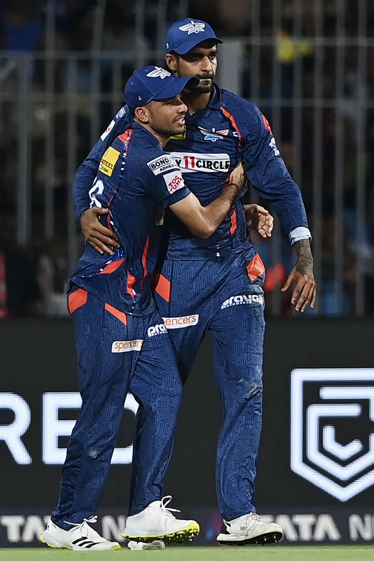 Deepak Hooda celebrates with Ravi Bishnoi after taking the cat ch to dismiss Tilak Varma, Lucknow Super Giants vs Mumbai Indians, IPL 2023 Eliminator, May 24, 2023