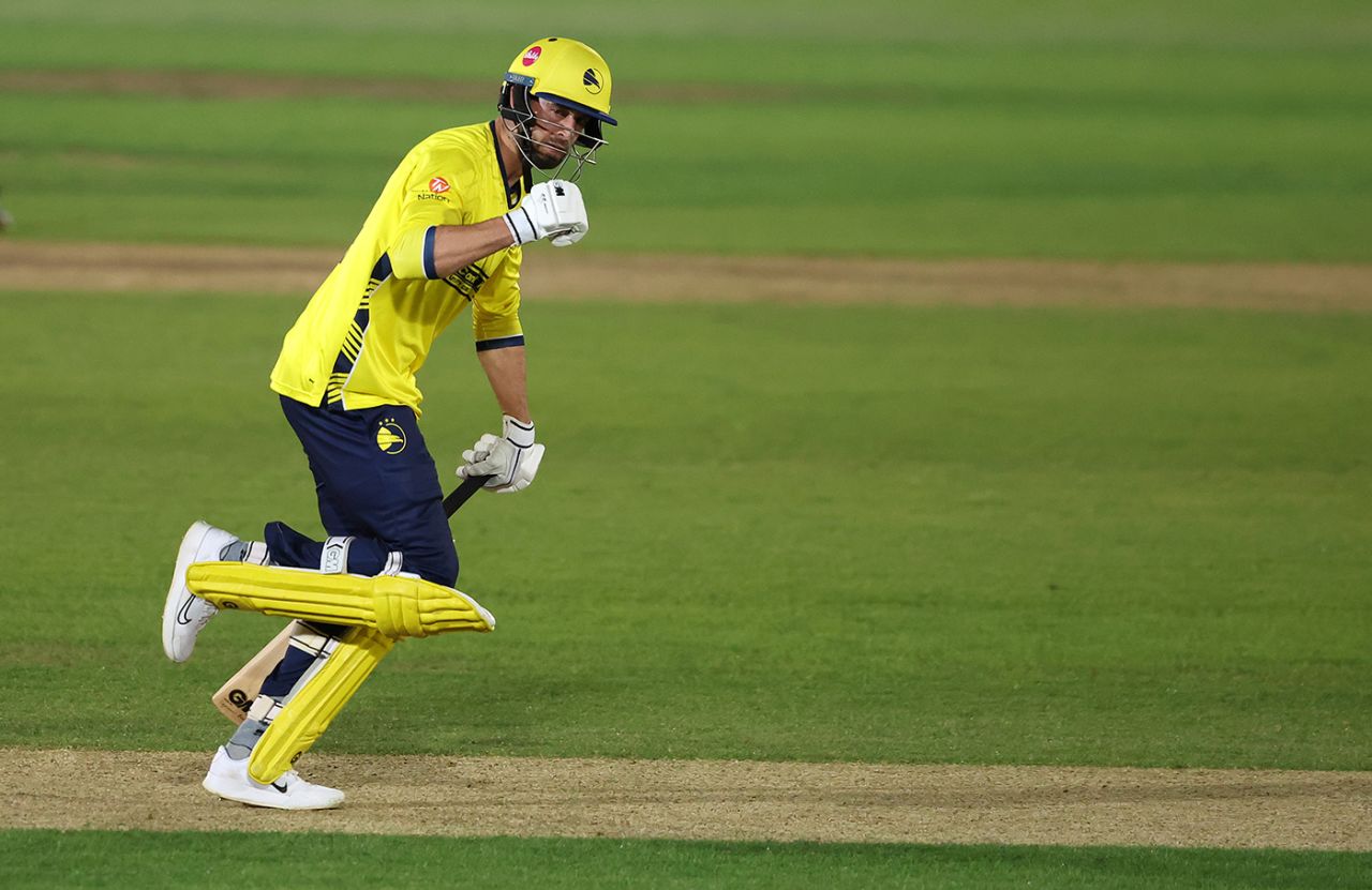 James Vince celebrates hitting the winning runs, Vitality Blast, Hampshire Hawks vs Middlesex, The Ageas Bowl, May 26, 2023