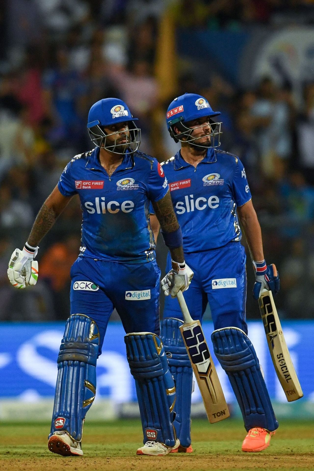 Suryakumar Yadav and Nehal Wadhera during their century stand, Mumbai Indians vs Royal Challengers Bangalore, IPL 2023, Mumbai, May 9, 2023