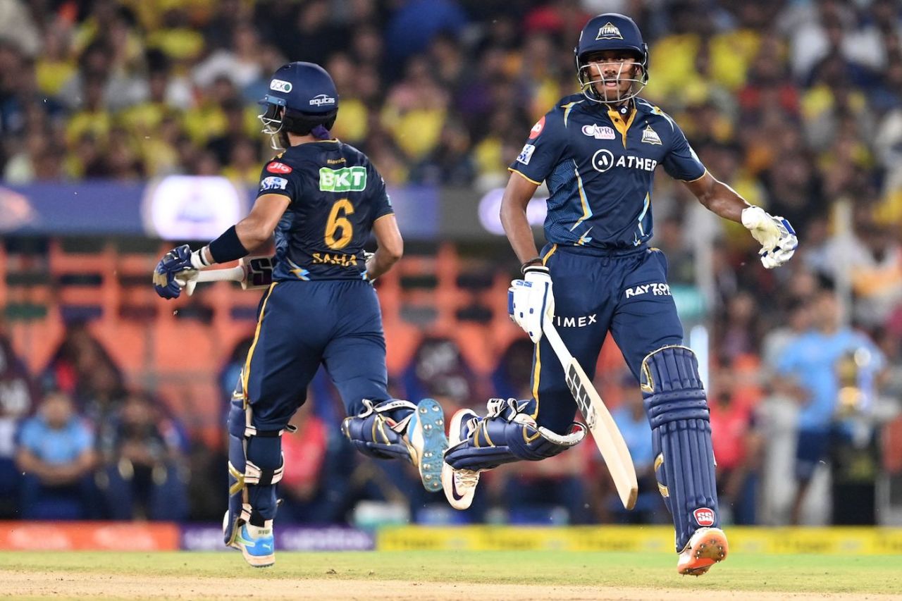 B Sai Sudharsan and Wriddhiman Saha dash across for a single, Chennai Super Kings vs Gujarat Titans, IPL 2023 final, Ahmedabad, May 29, 2023