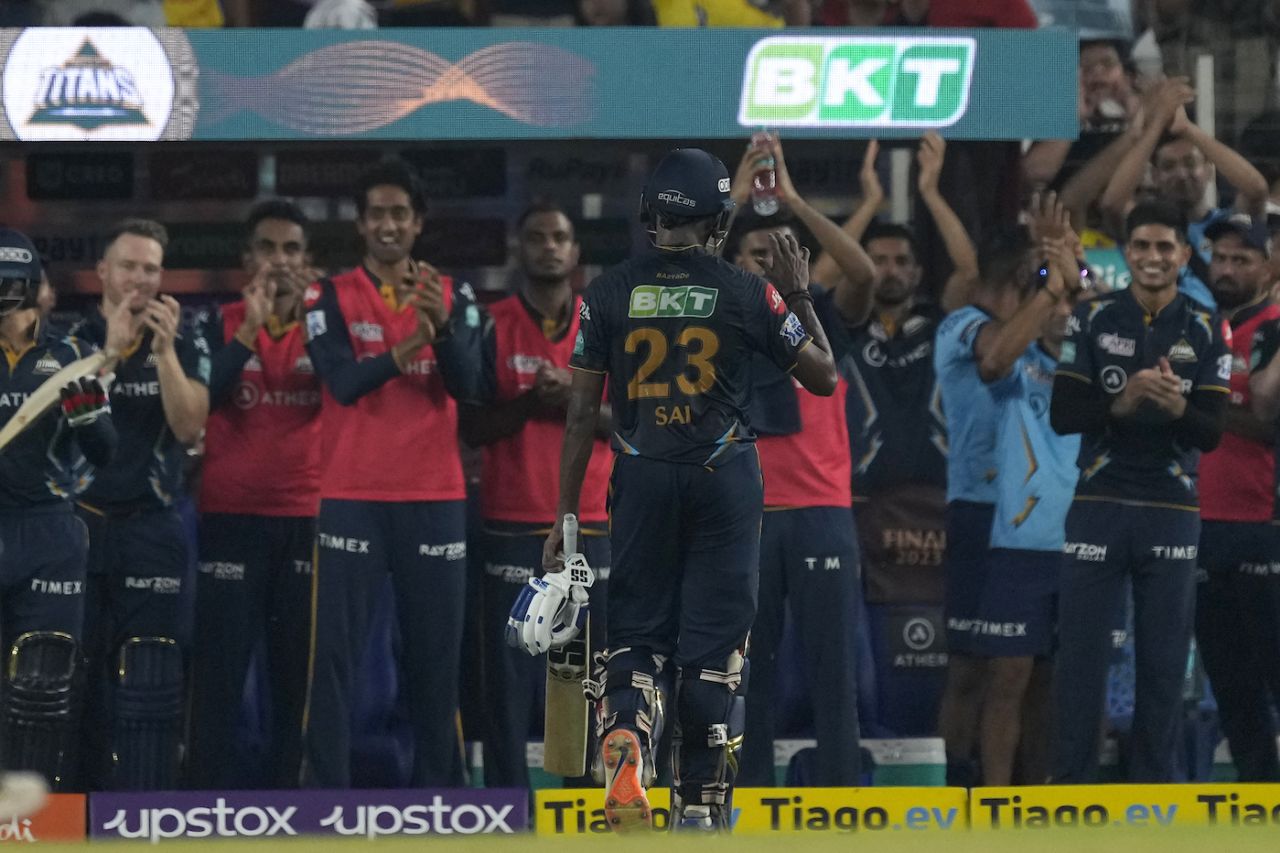 The Titans dugout welcomes B Sai Sudharsan back after a stunning knock, Chennai Super Kings vs Gujarat Titans, IPL 2023 final, Ahmedabad, May 29, 2023