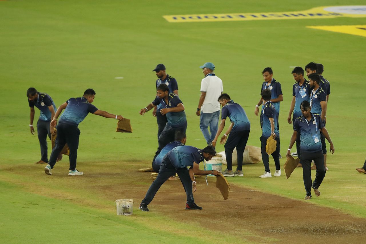 The groundstaff struggled to get the ground match-ready well after the rain had stopped, Chennai Super Kings vs Gujarat Titans, IPL 2023 final, Ahmedabad, May 29, 2023