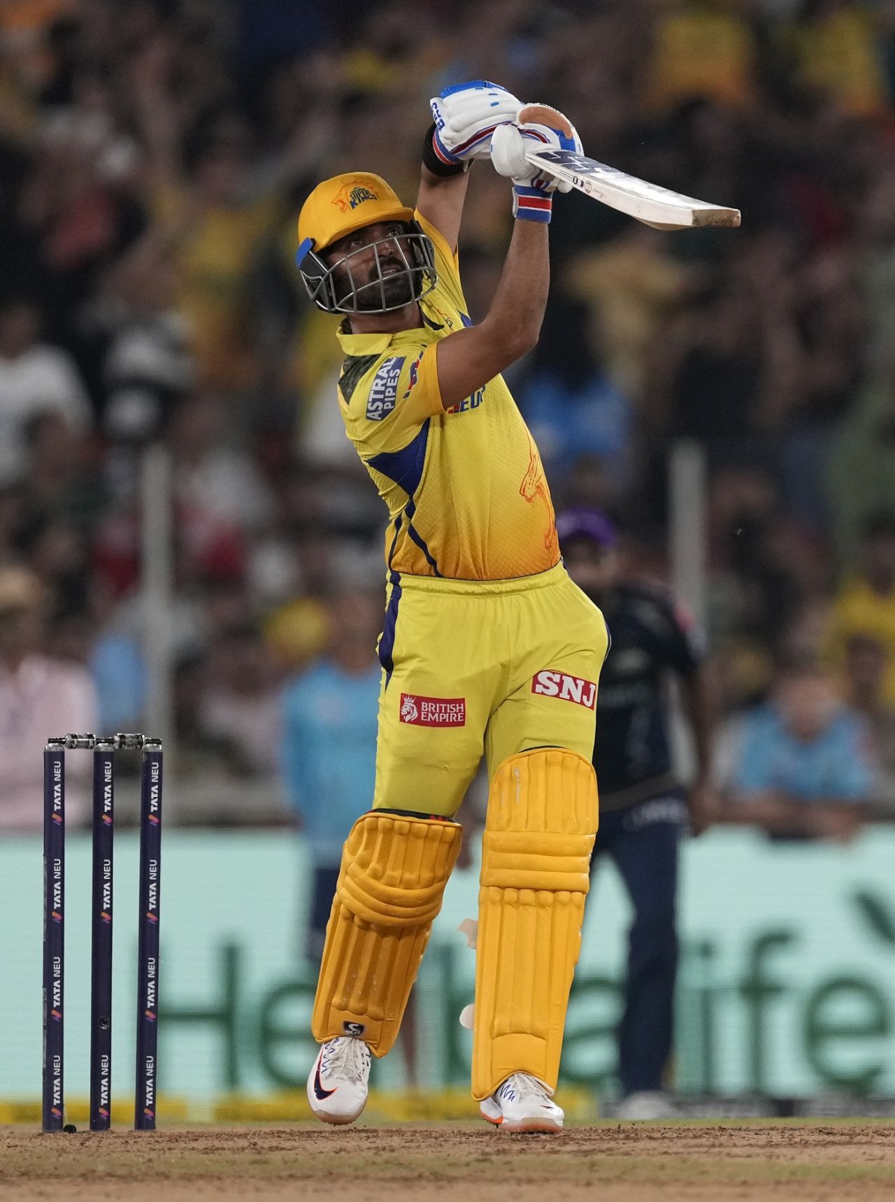 Ajinkya Rahane played a lofted straight drive for six, Chennai Super Kings vs Gujarat Titans, IPL 2023 final, Ahmedabad, May 29, 2023