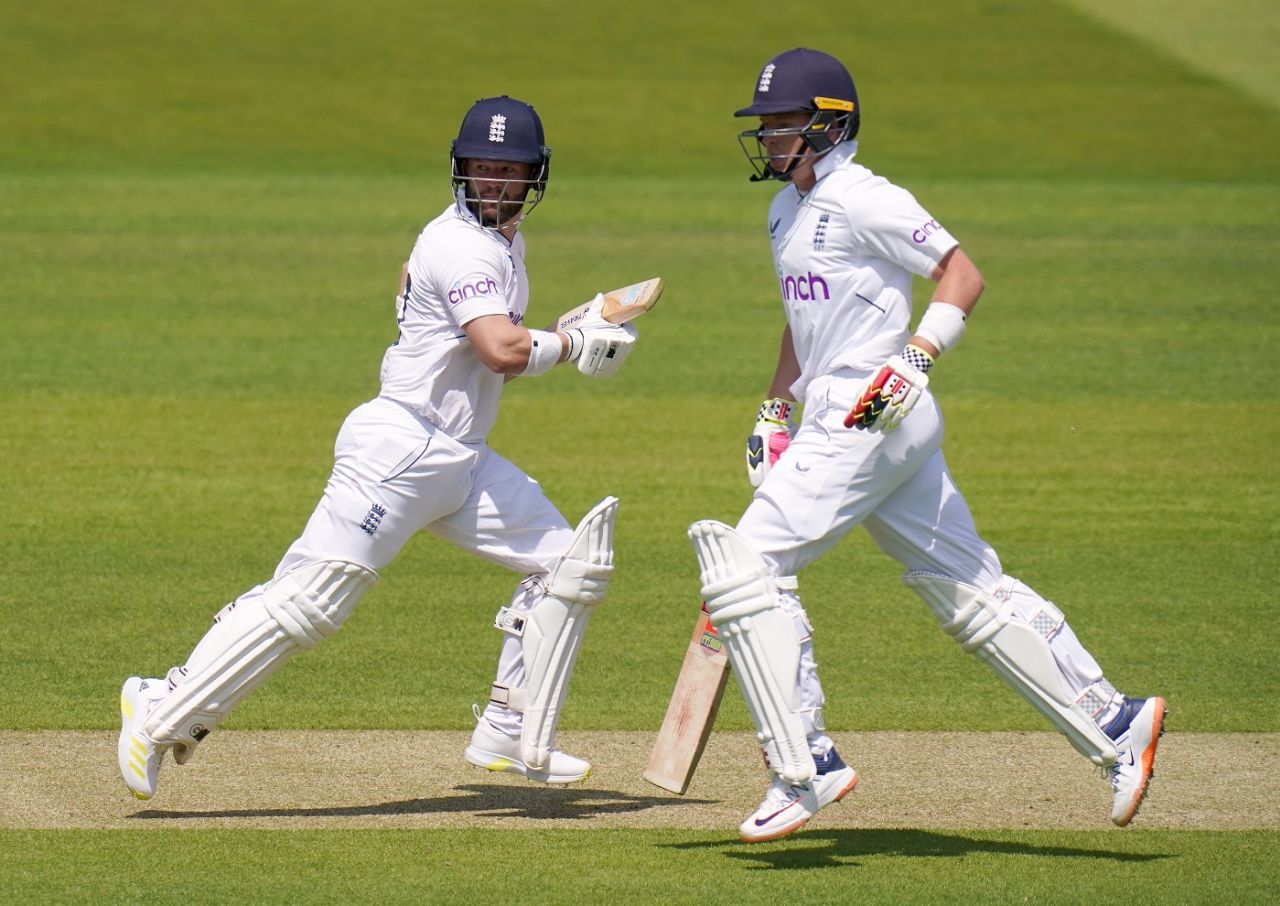 Ben Duckett and Ollie Pope take a run, England vs Ireland, only Test, Lord's, 2nd day, June 2, 2023