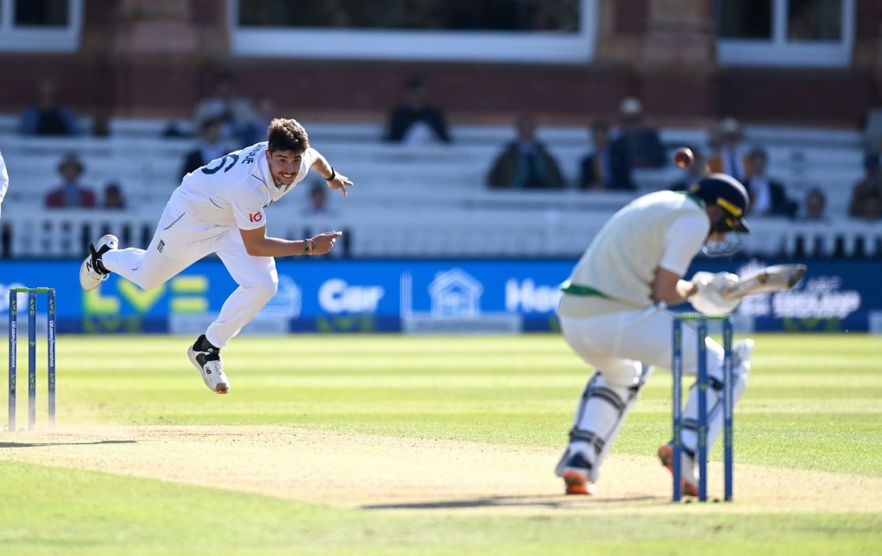 Josh Tongue hits Lorcan Tucker on the helmet first ball, England vs Ireland, only Test, Lord's, 2nd day, June 2, 2023