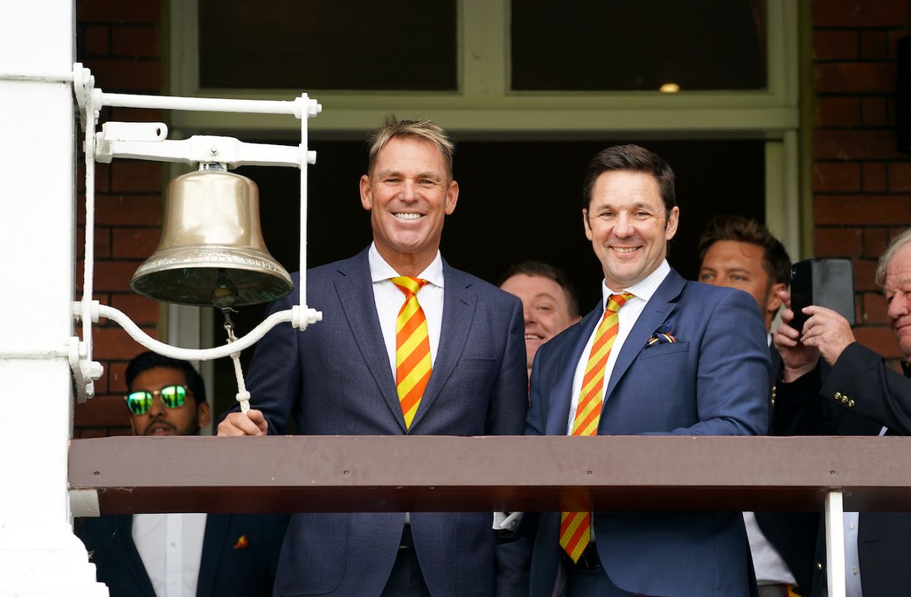 Shane Warne rings the bell to mark the start of the day's play, England vs Australia, 2nd Test, Lord's, 3rd day, August 16, 2019