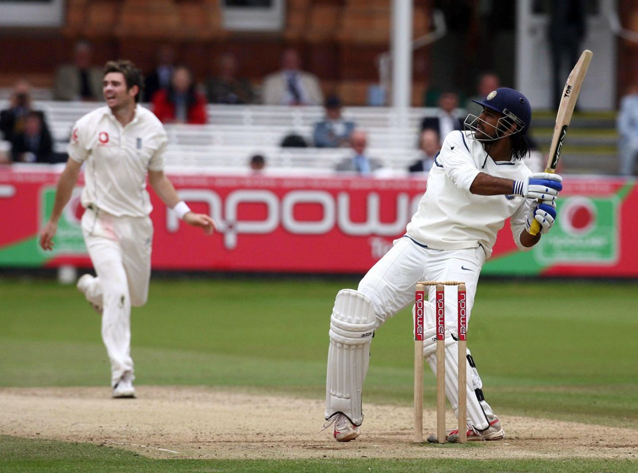 MS Dhoni pulls James Anderson, England v India, 1st Test, Lord's, 5th day, July 23, 2007