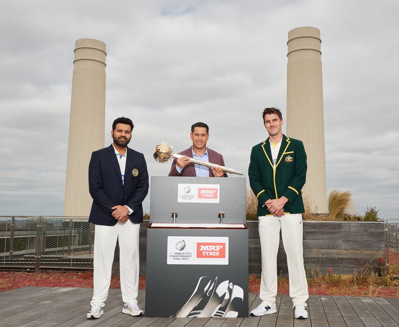Ross Taylor (with the ICC Test mace) joins Rohit Sharma and Pat Cummins, Battersea, June 5, 2023