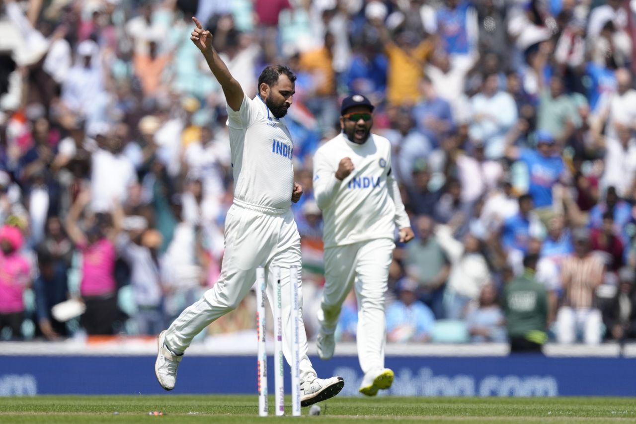 Mohammed Shami celebrates after castling Marnus Labuschagne, Australia vs India, WTC final, day one, London, June 7, 2023