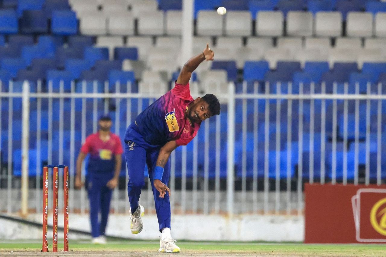 Karthik Meiyappan loops one up, UAE vs West Indies, 3rd ODI, Sharjah, June 9, 2023