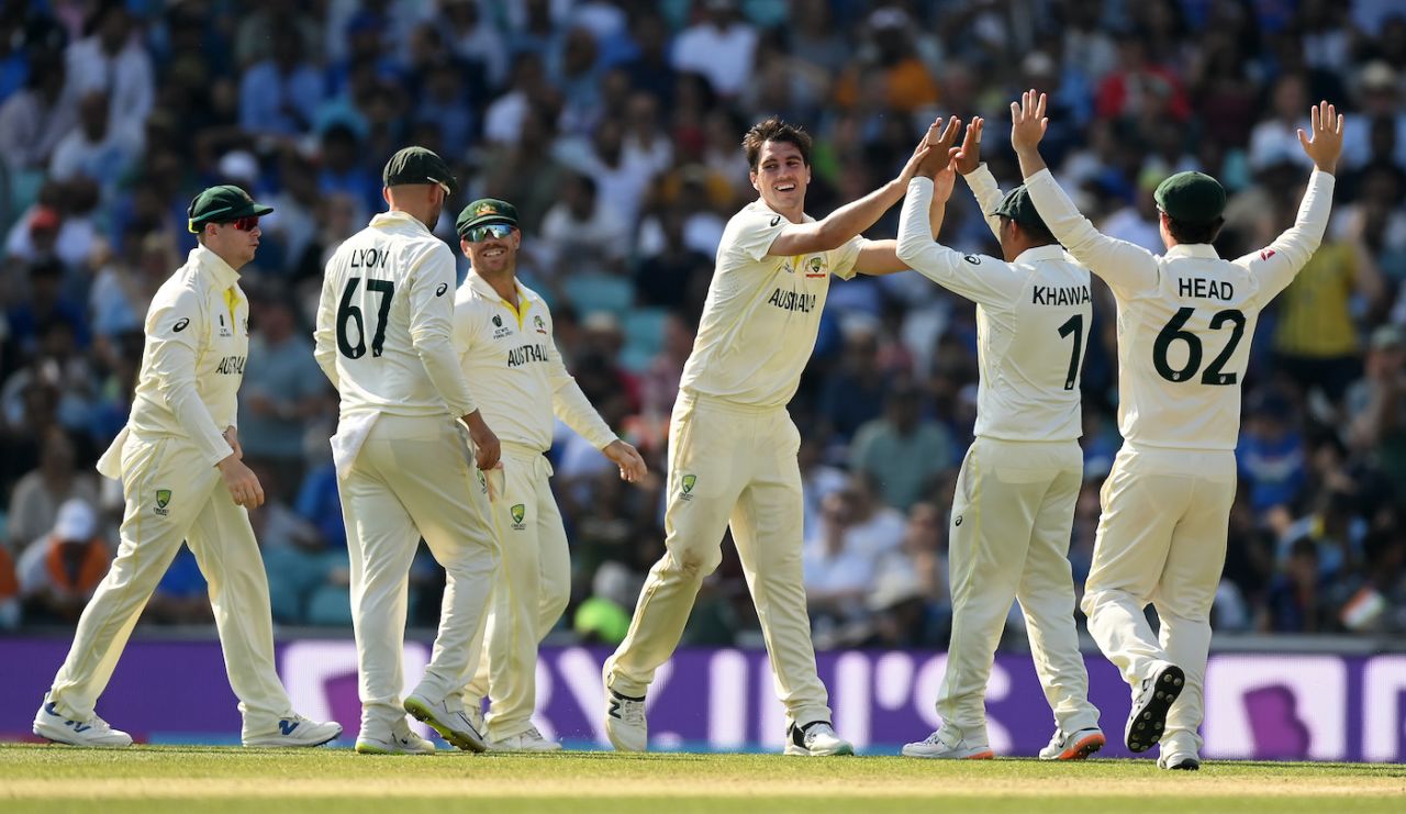 Pat Cummins followed Nathan Lyon's successful over with one of his own, Australia vs India, WTC final, 4th Day, The Oval, London, June 10, 2023
