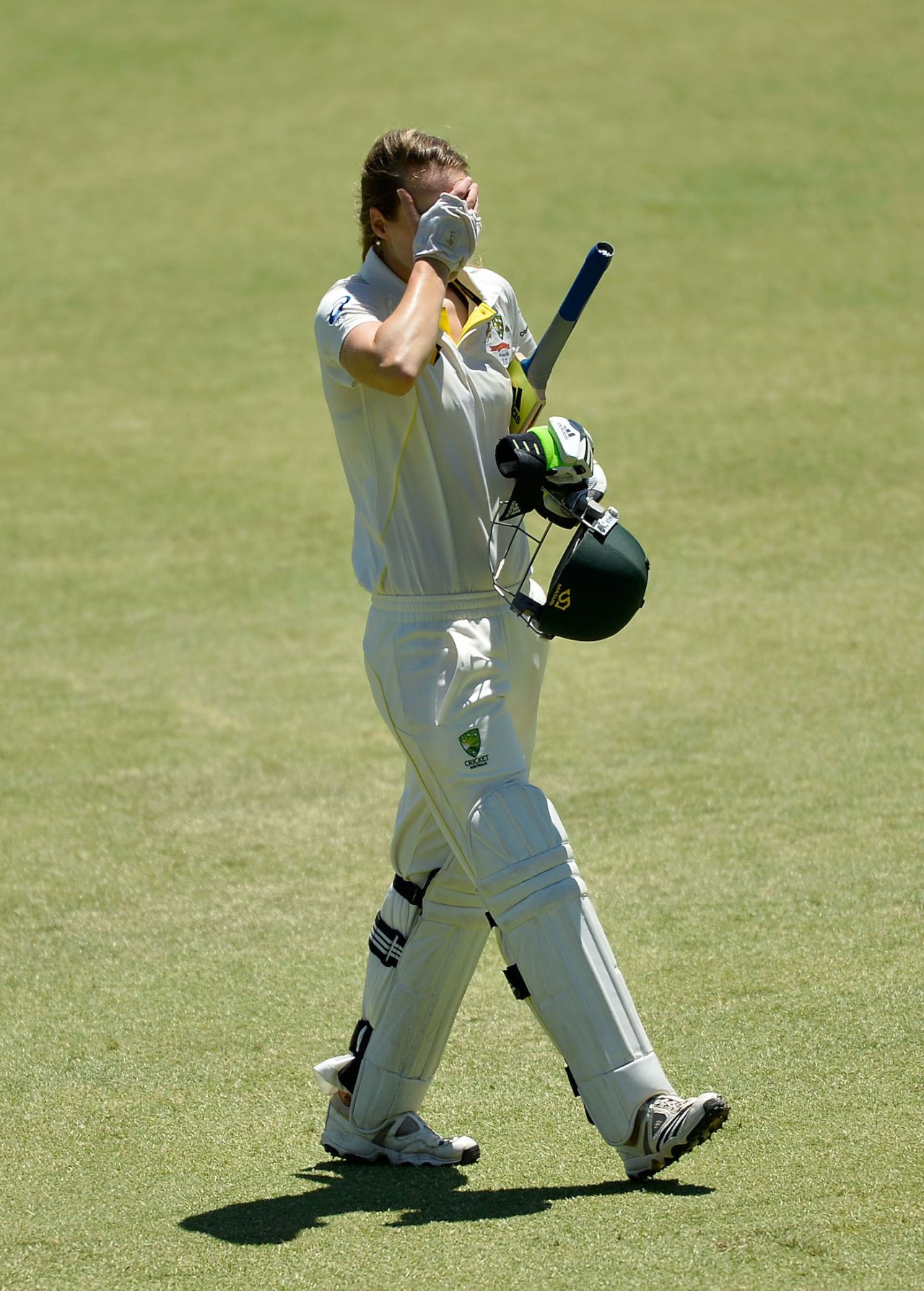 Ellyse Perry's wicket triggered Australia's last-day collapse, Australia v England, Only women's Test, Perth, 4th day, January 13, 2014