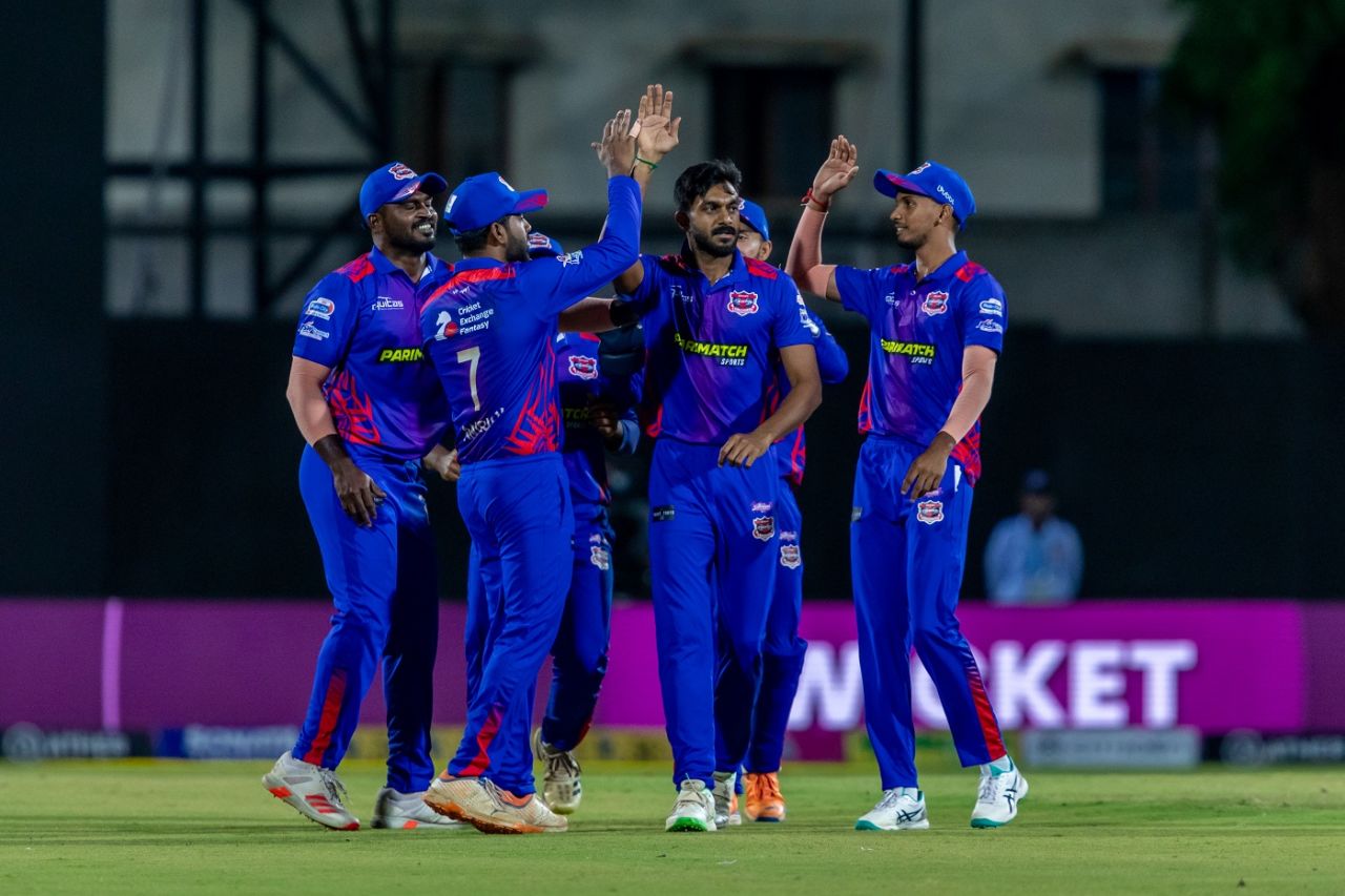 Vijay Shankar produced a double-strike, Lyca Kovai Kings vs Tiruppur Tamizhans, TNPL 2023, Coimbatore, June 12, 2023