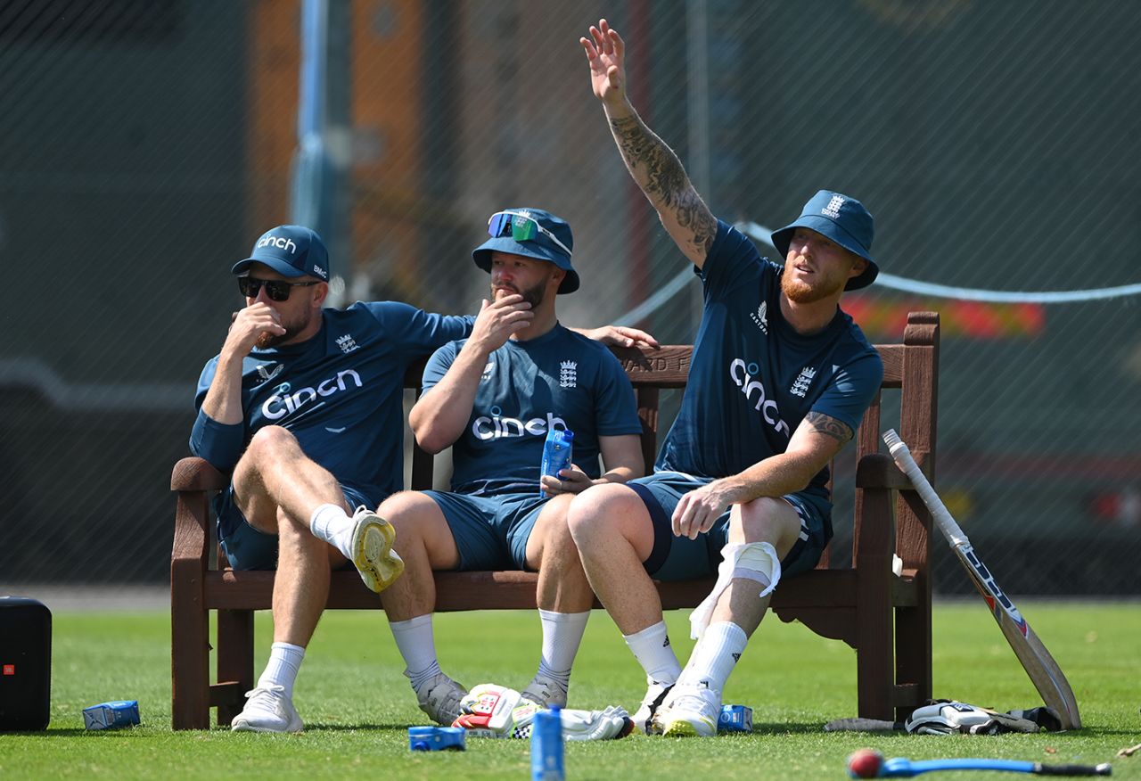 Brendon McCullum, Ben Duckett and Ben Stokes watch on during England training, Edgbaston, June 13, 2023