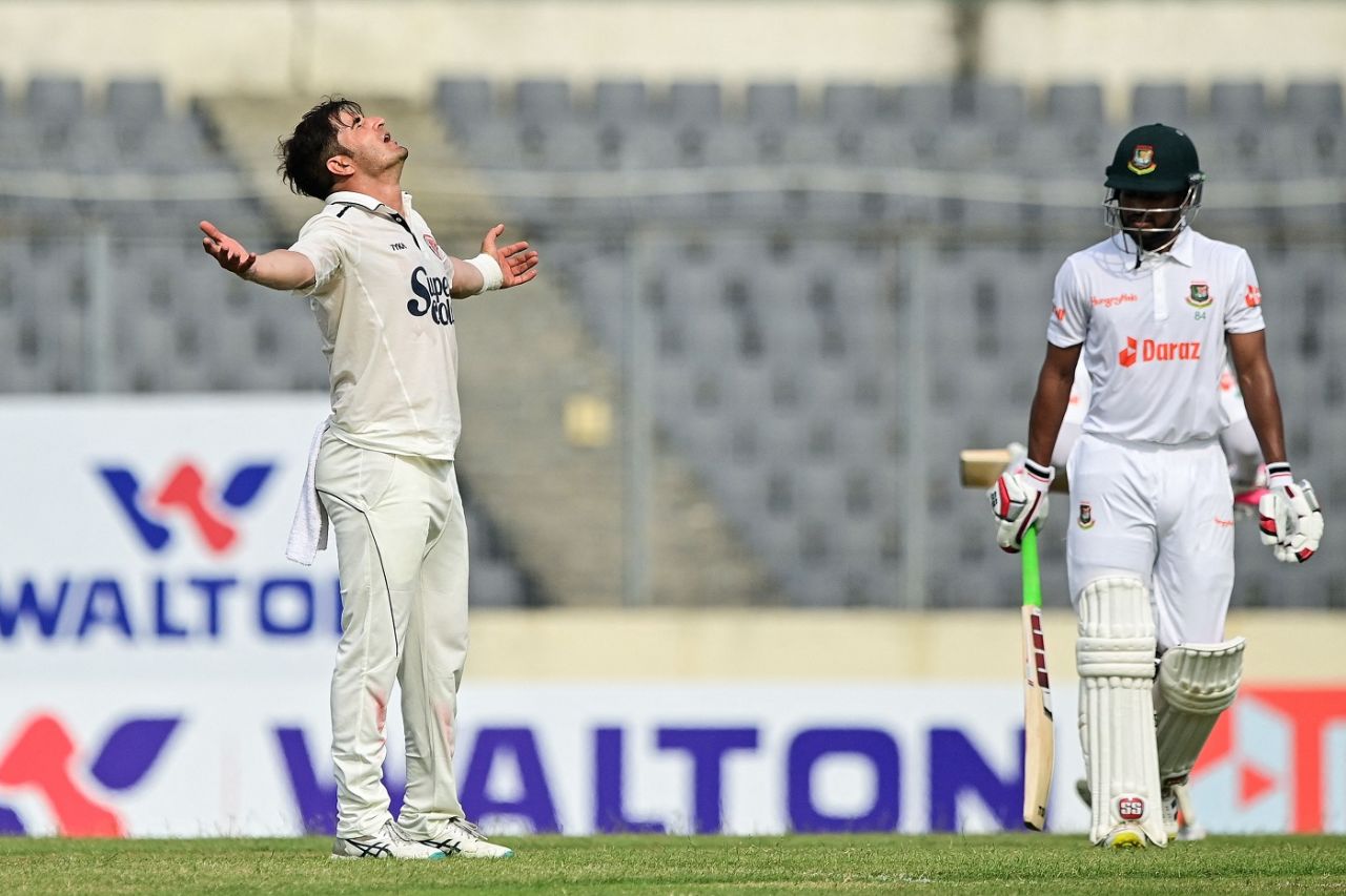 Amir Hamza soaks it in while Najmul Hossain Shanto walks back, Bangladesh vs Afghanistan, Only Test, Mirpur, 1st day, June 14, 2023