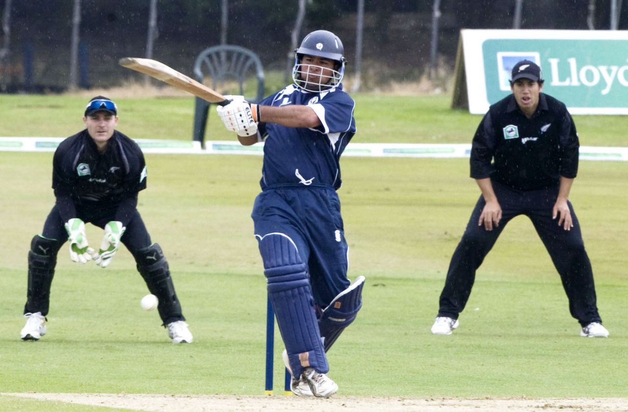 Qasim Sheikh plays a shot, Scotland v New Zealand, Tri-series, Aberdeen