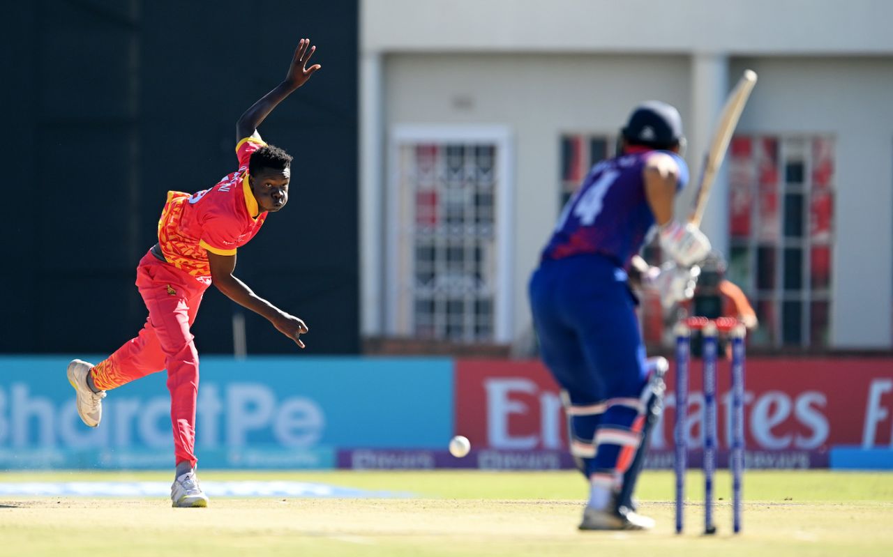 On what part of the pitch did Blessing Muzarabani land this ball? Zimbabwe vs Nepal, ICC Cricket World Cup Qualifier, Harare, June 18, 2023