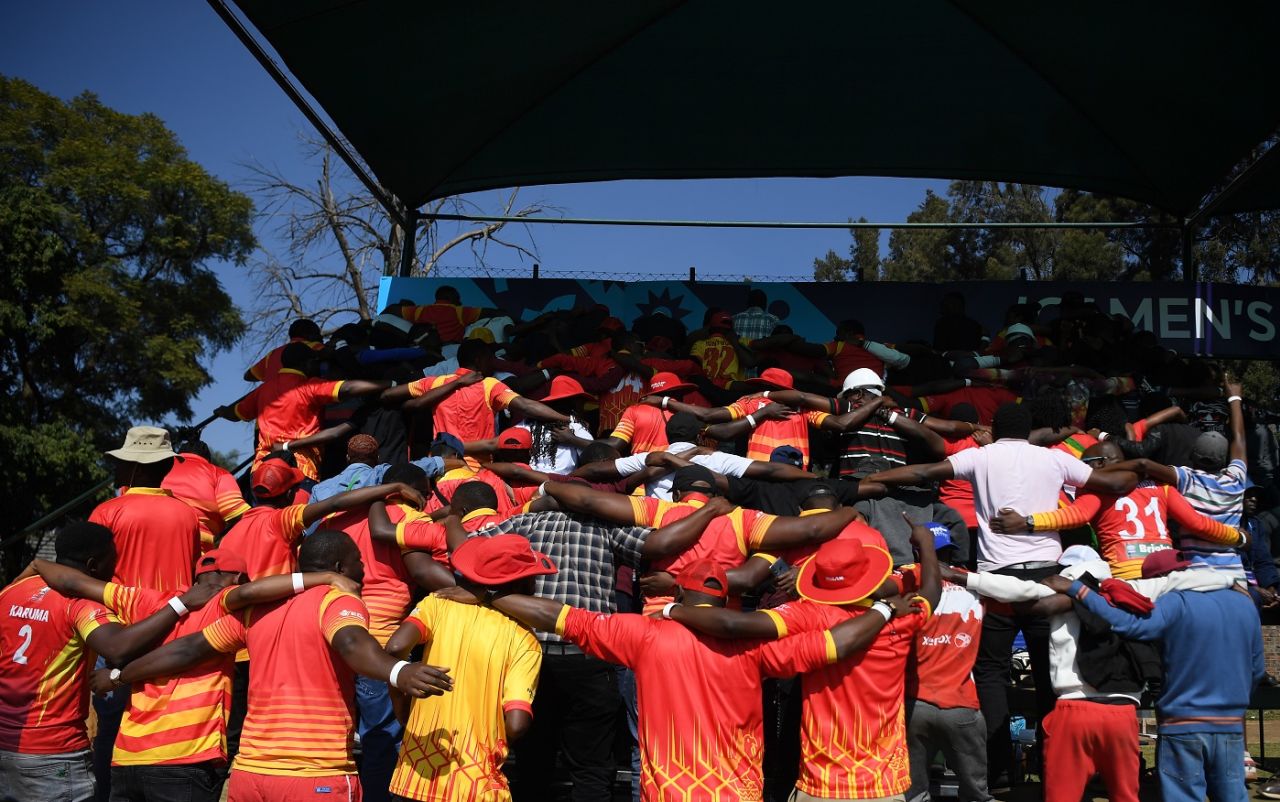 Brothers in arms: the Zimbabwe fans prepare to show their moves, Zimbabwe vs Netherlands, ICC World Cup Qualifier, Harare, June 20, 2023