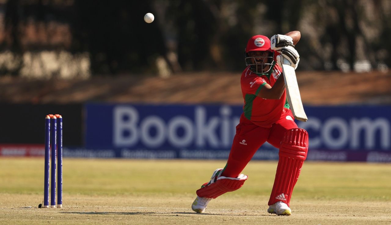 Shoaib Khan drives it square, Oman vs UAE, ICC Cricket World Cup Qualifier, Bulawayo, June 21, 2023