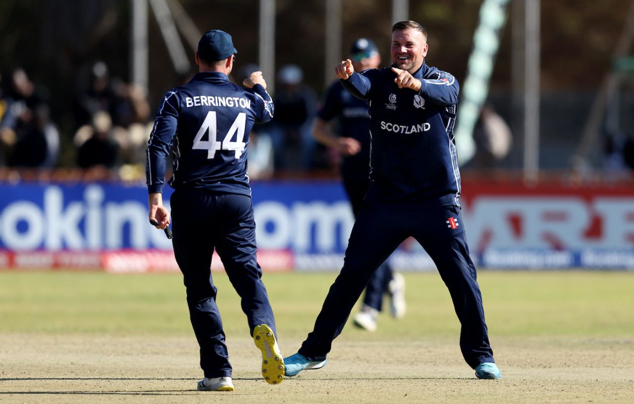 Mark Watt and Richie Berrington are thrilled that their plan to dismiss the opposition captain came off, Scotland vs UAE, World Cup Qualifier, Bulawayo, June 23, 2023