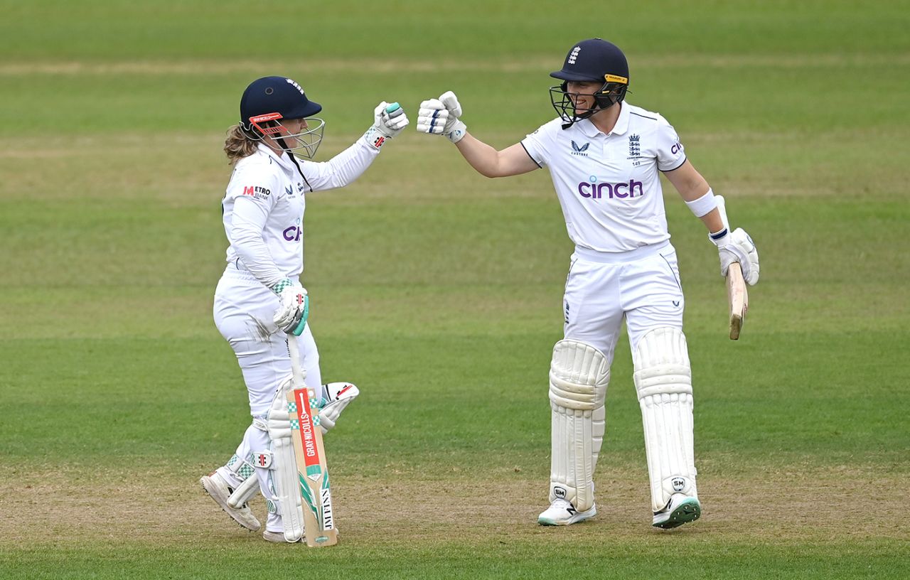 Tammy Beaumont and Heather Knight put on a century stand, England vs Australia, Only Test, Women's Ashes, Nottingham, 2nd day, June 23, 2023