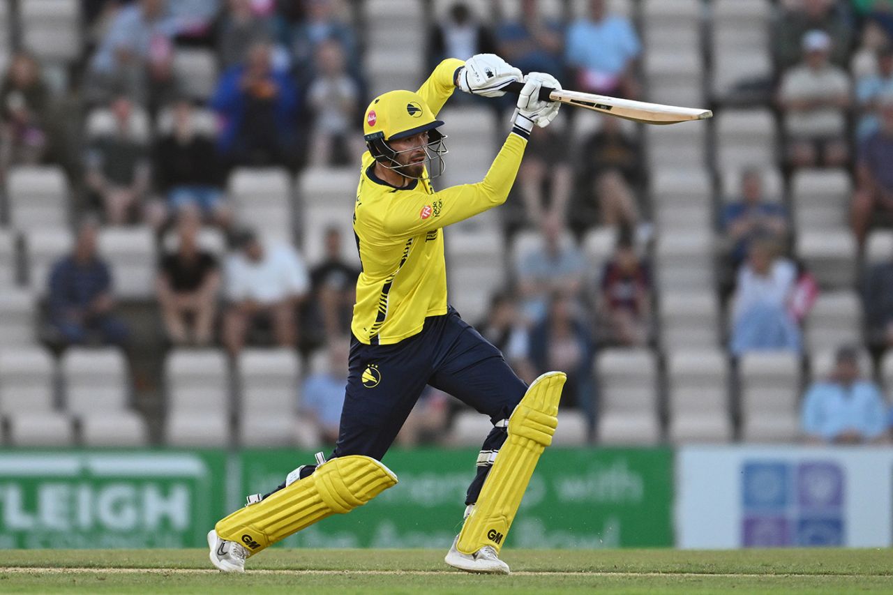 James Vince unfurls his trademark cover drive, Hampshire vs Essex, T20 Blast, South Group, Ageas Bowl, June 23, 2023