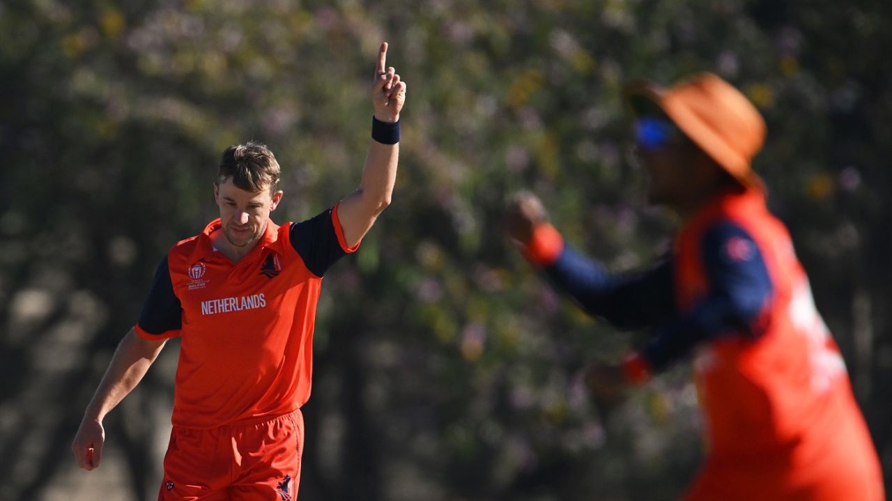 Logan van Beek got the opening wicket for Netherlands, Netherlands vs Nepal, ICC ODI World Cup Qualifier, Harare, June 24, 2023