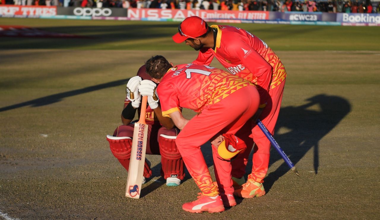 Sean Williams and Sikandar Raza console Akeal Hosein, Zimbabwe vs West Indies, World Cup Qualifier, Harare, June 24, 2023