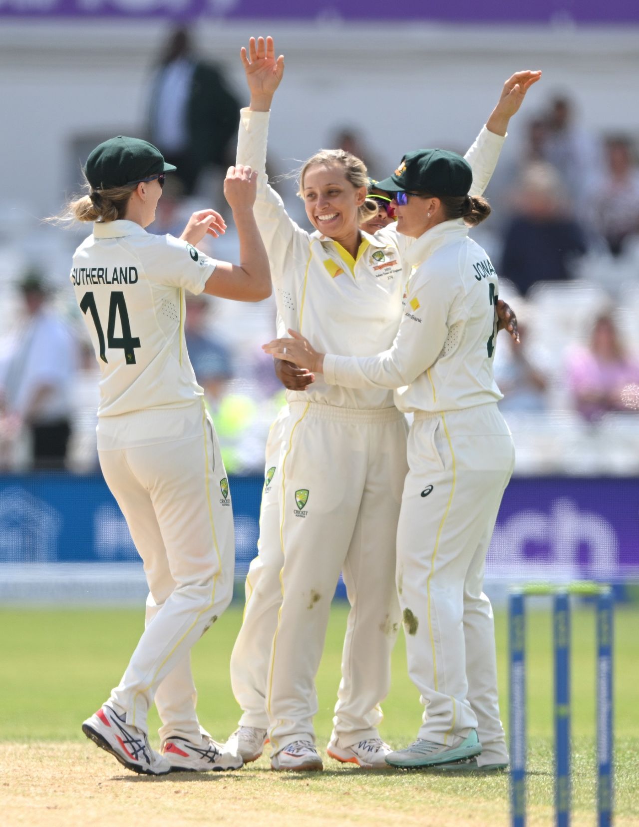 Ashleigh Gardner became only the second woman to pick eight wickets in a Test innings, England vs Australia, Only Test, Women's Ashes, Nottingham, 5th day, June 26, 2023