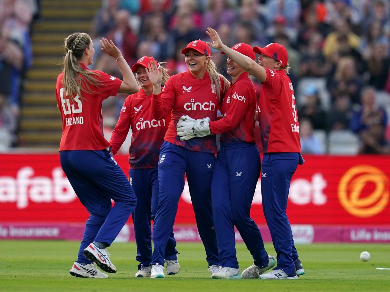 Lauren Bell struck the first blow getting rid of Alyssa Healy early, England vs Australia, 1st Women's T20I, Birmingham, July 1, 2023