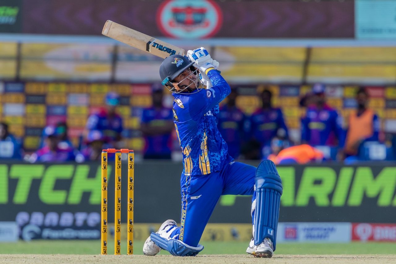 Sunny Sandhu slog-sweeps a six, IDream Tiruppur Tamizhans vs Salem Spartans, TNPL 2023, Tirunelveli, July 1, 2023