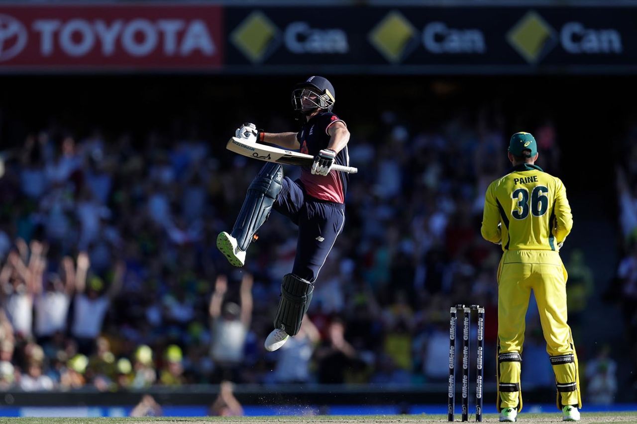 Jos Buttler leaps in celebration of his century, Australia v England, 3rd ODI, Sydney, January 21, 2018