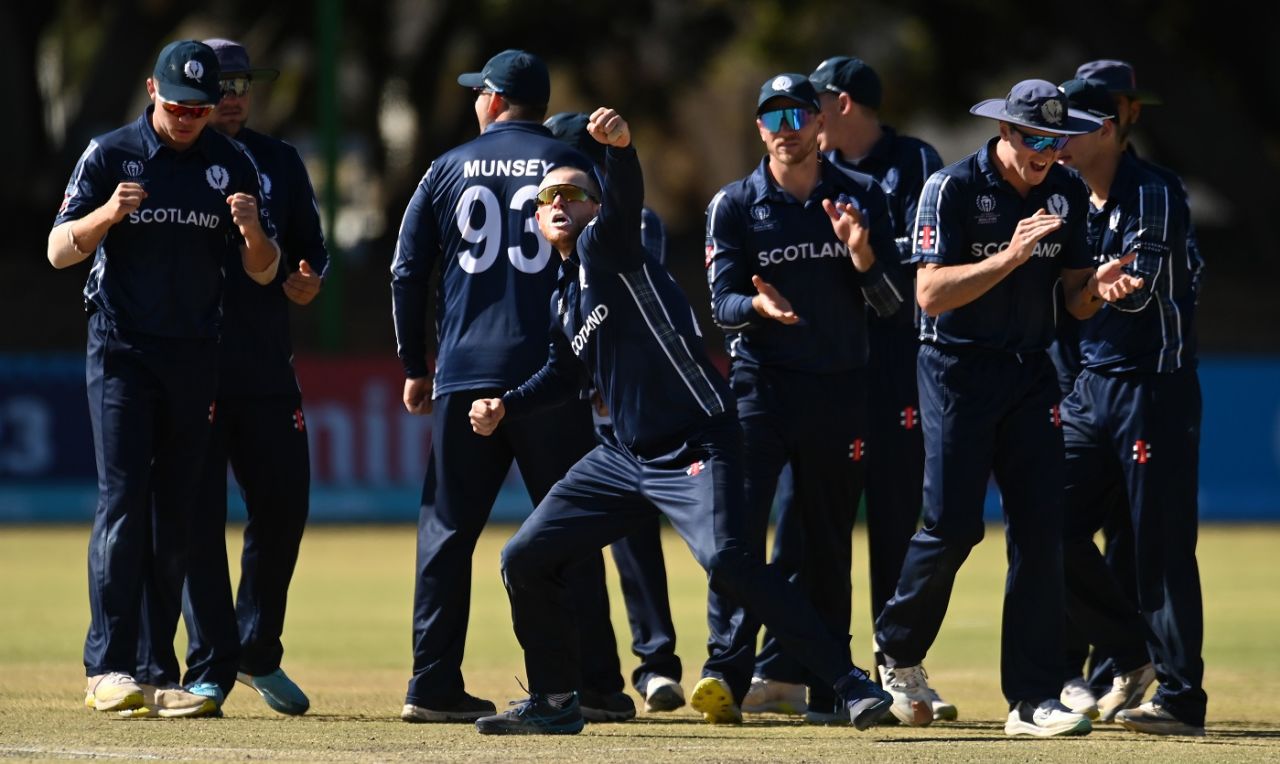 Michael Leask struck twice in his first two overs, Netherlands vs Scotland, ODI World Cup Qualifier, Super Six, Bulawayo, July 6, 2023