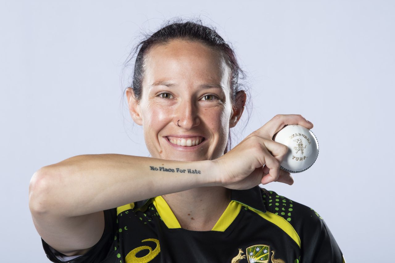 Megan Schutt poses during a photocall, Adelaide Oval, January 19, 2022
