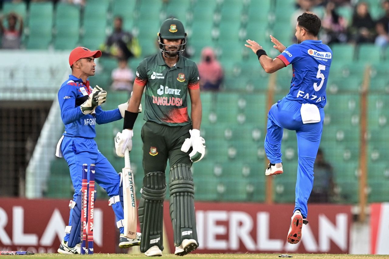 Fazalhaq Farooqi celebrates after getting Mohammad Naim to chop on, Bangladesh vs Afghanistan, 3rd men's ODI, Chattogram, July 11, 2023