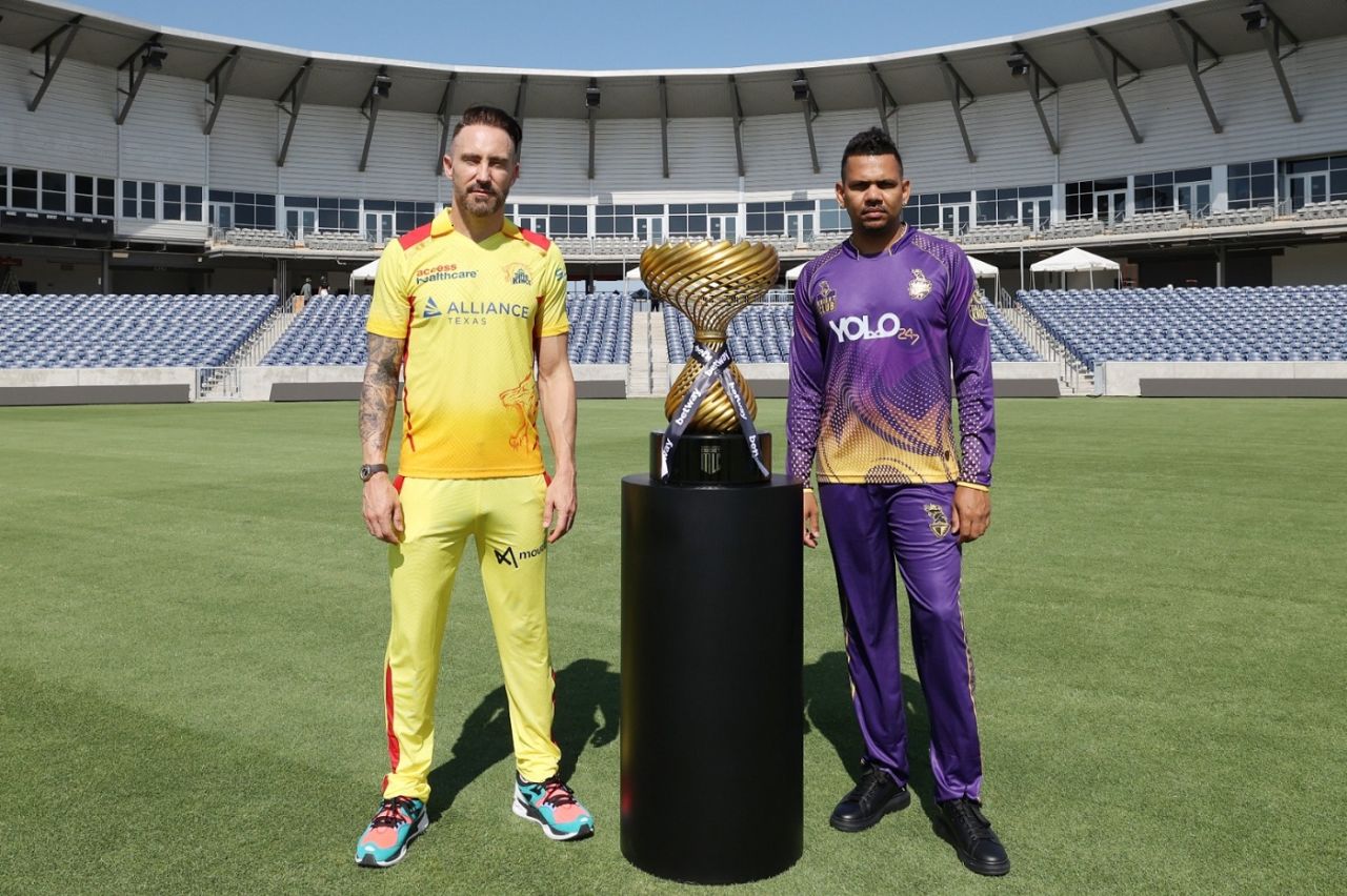 Faf du Plessis and Sunil Narine with the MLC trophy, Texas, July 12, 2023