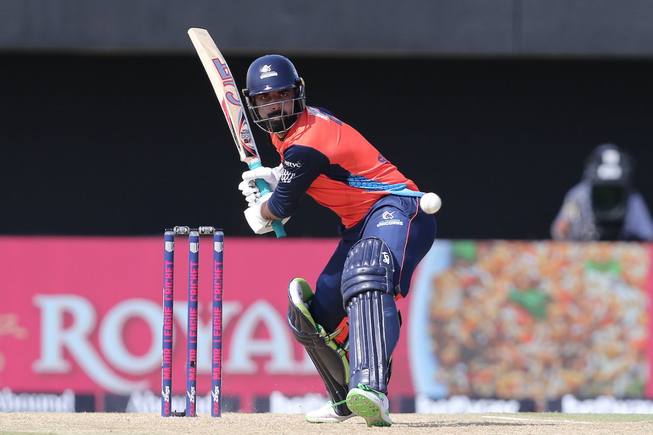Shadab Khan lines up for a big shot, San Francisco Unicorns vs MI New York, MLC 2023, Grand Prairie, July 14, 2023
