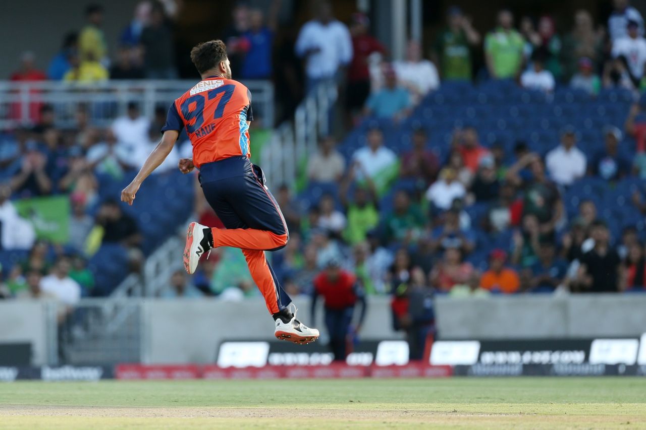 Haris Rauf punches the air in celebration, San Francisco Unicorns vs Seattle Orcas, MLC 2023, Grand Prairie, July 15, 2023