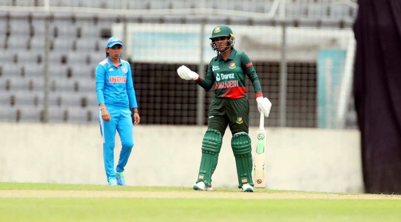 The two captains, Harmanpreet Kaur and Nigar Sultana, react after a close shave for the batting side, Bangladesh vs India, 1st women's ODI, Dhaka, July 16, 2023