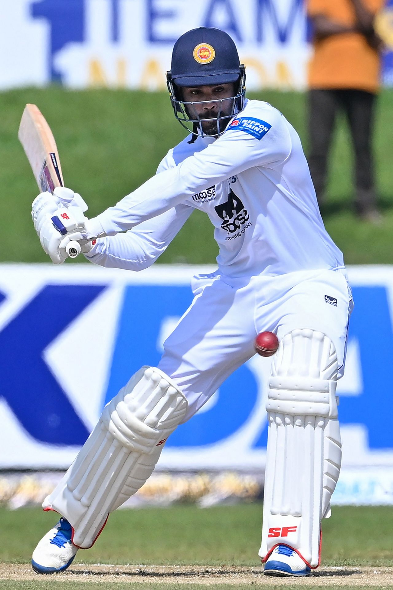 Dhananjaya de Silva used the crease well against spinners, Sri Lanka vs Pakistan, 1st Test, Galle, second day, July 17, 2023