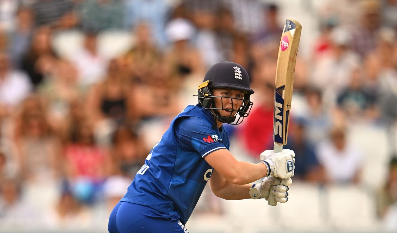 Heather Knight plays it square on the off side, England vs Australia, 3rd ODI, Women's Ashes, Taunton, July 18, 2023