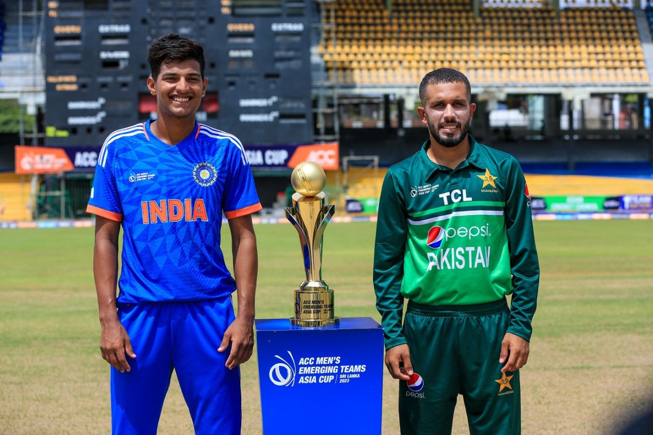 Yash Dhull and Mohammad Haris pose with the trophy, India A vs Pakistan A, ACC Emerging Men's Cup, Final, Colombo, July 23, 2023
