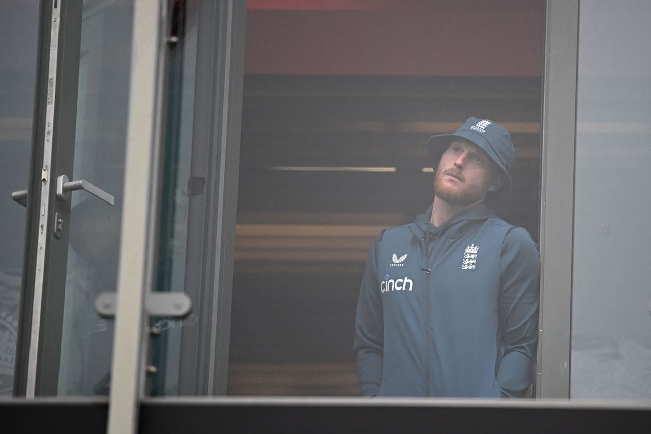 Ben Stokes looks longingly out the dressing room window, England vs Australia, 4th Ashes Test, Old Trafford, 5th day, July 23, 2023