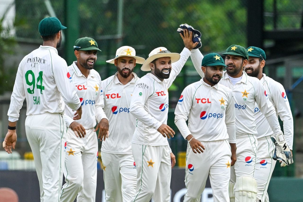 Substitute Mohammad Rizwan caught Kusal Mendis, Sri Lanka vs Pakistan, 2nd Test, Colombo, 1st day, July 24, 2023