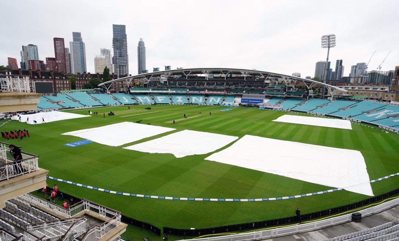 Heavy cloud cover at the Oval on the first morning, England vs Australia, 5th men's Ashes Test, The Oval, 1st day, July 27, 2023