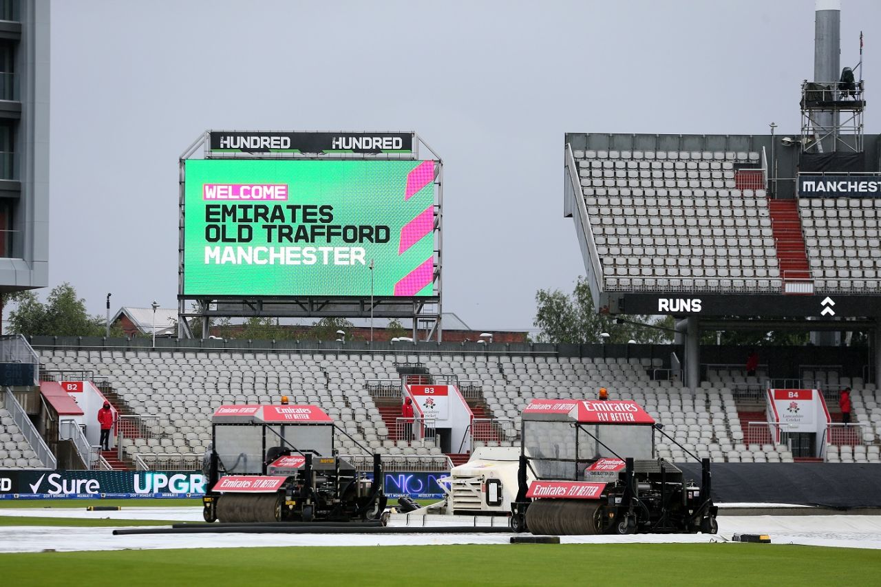 It was a rainy day in Manchester, Manchester Originals vs London Spirit, Women's Hundred, Manchester, August 5, 2023