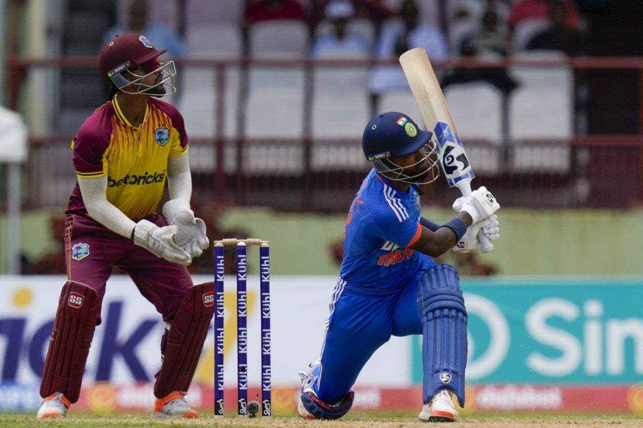 Hardik Pandya gets down low to slog sweep one, West Indies vs India, 2nd T20I, Guyana, August 6, 2023