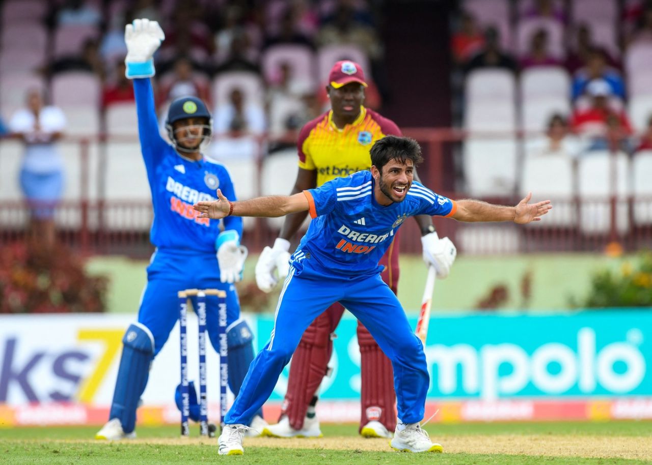 Ravi Bishnoi belts out an appeal, West Indies vs India, 2nd T20I, Georgetown, Guyana, August 6, 2023